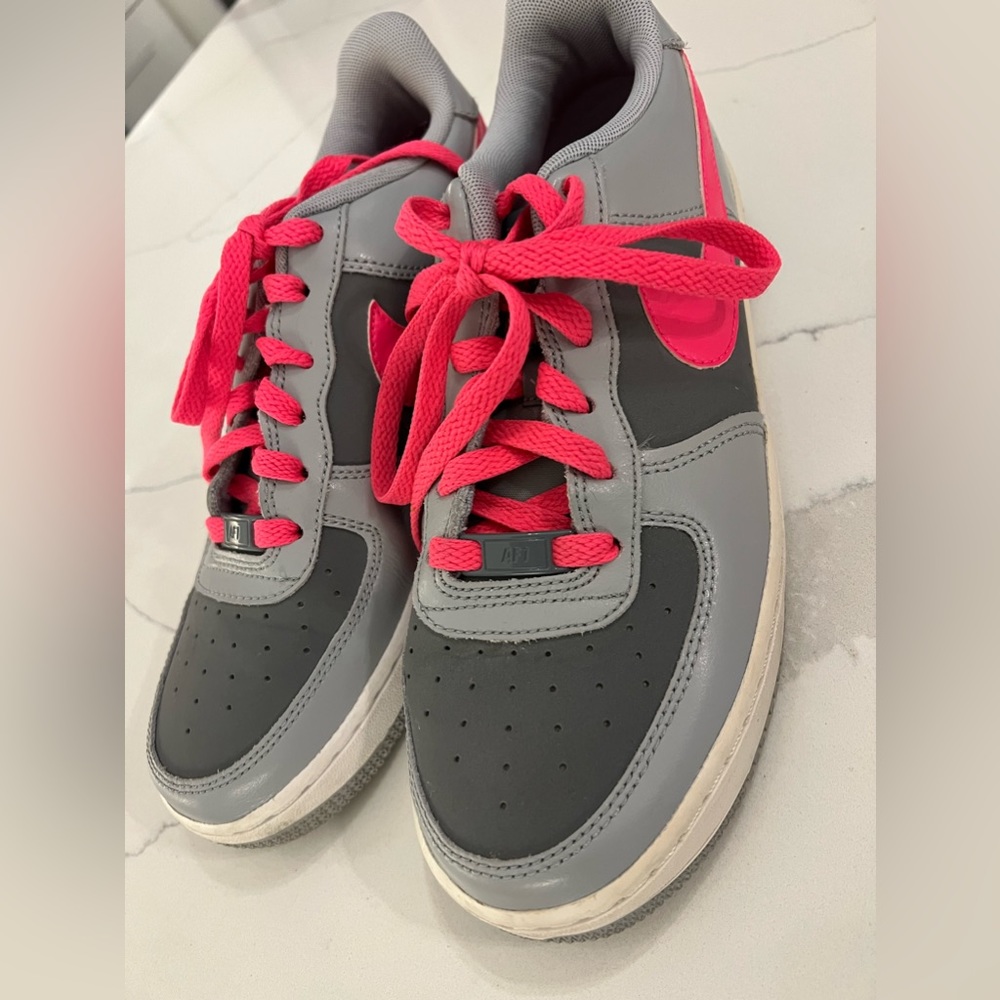 Nike Air Force 1 Grey & Hot Pink youth 7